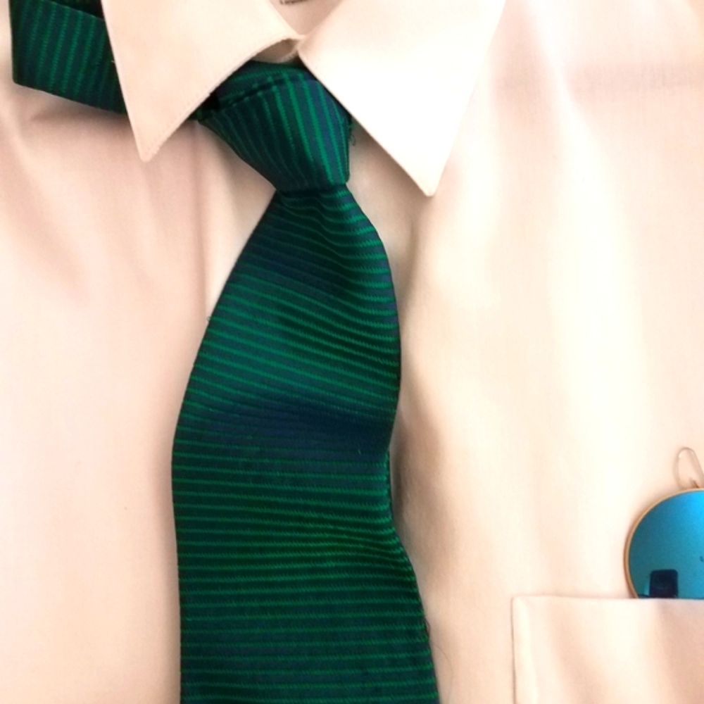 Kenneth Cole Emerald /Navy Silk Tie